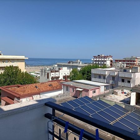 Hotel Christian Rimini Buitenkant foto