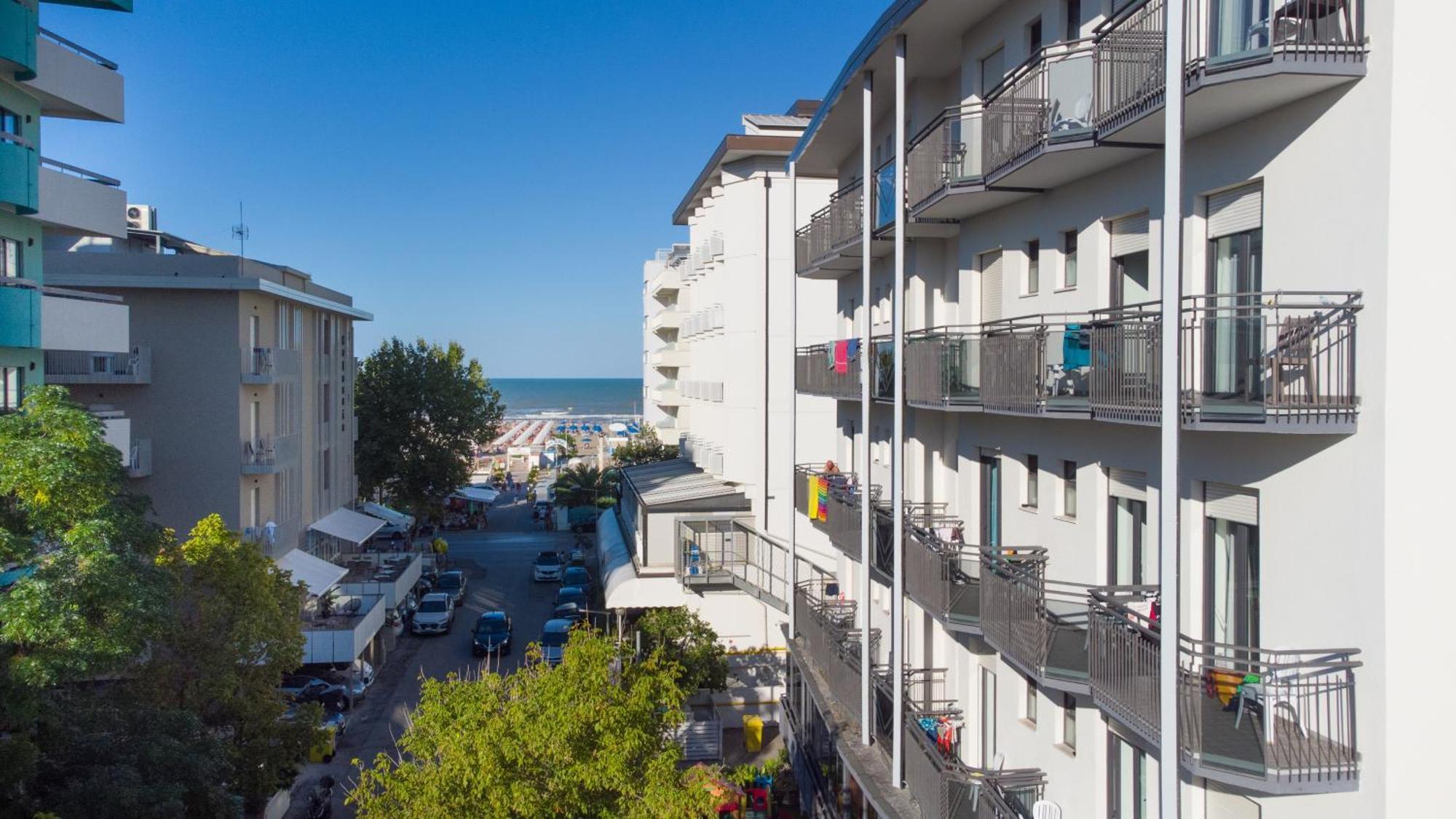 Hotel Christian Rimini Buitenkant foto